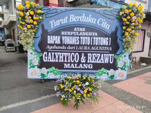 Karangan Bunga Papan Duka Cita Blitar