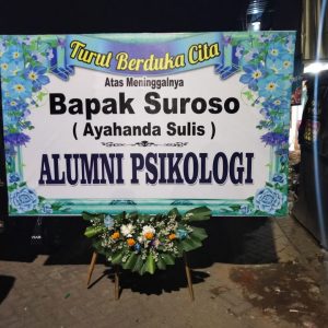 Tempat Pesan Karangan Bunga Papan Duka Cita Surabaya Berpengalaman