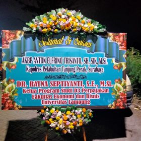 Tips Pesan Karangan Bunga Papan Ucapan Selamat Surabaya